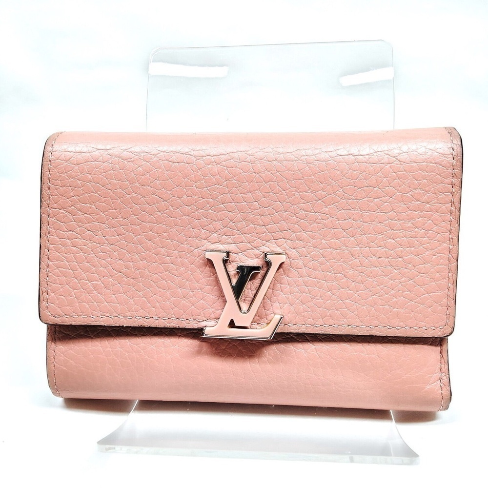 Louis Vuitton Capucines Compact Wallet